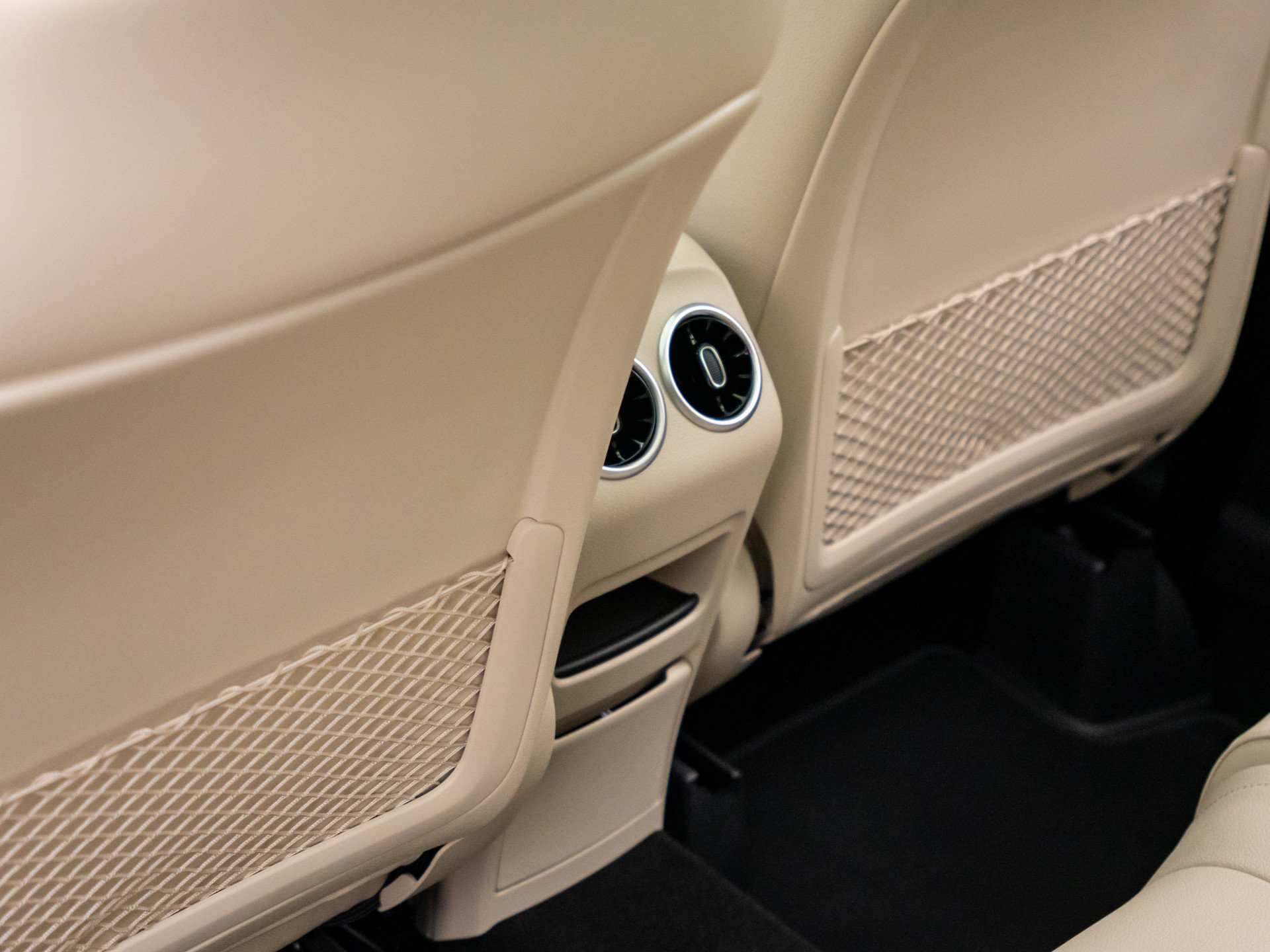 New 2026 Mercedes-Benz GLA 250 4MATIC image 20