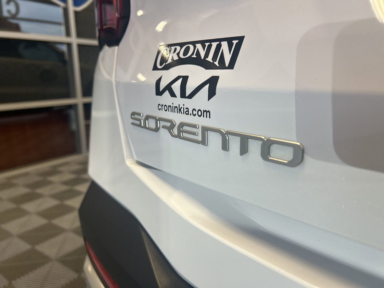 Used 2025 Kia Sorento LX image 7