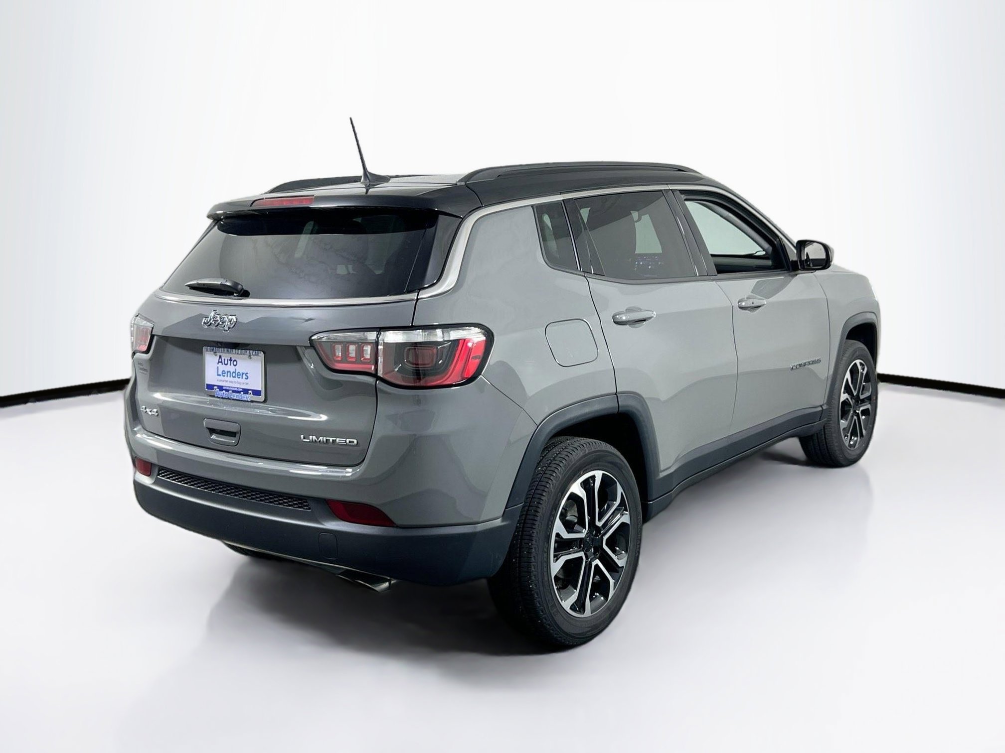 Used 2022 Jeep Compass Limited w/ Sun and Sound Group image 5