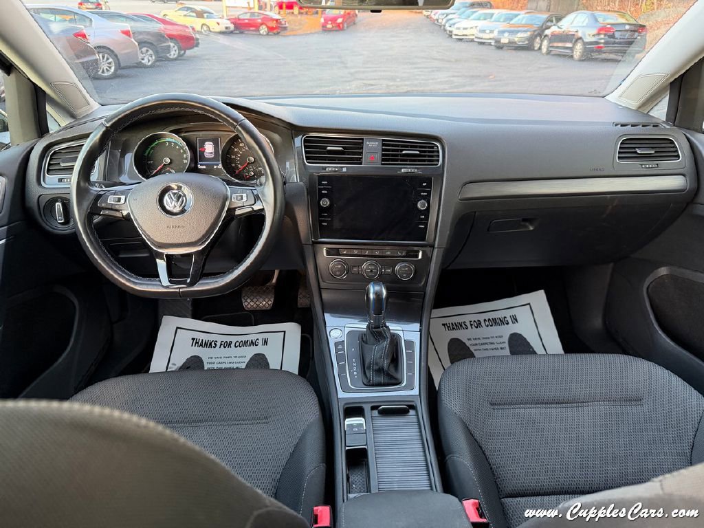 Used 2019 Volkswagen e-Golf SE w/ Driver Assistance Package FWD image 15