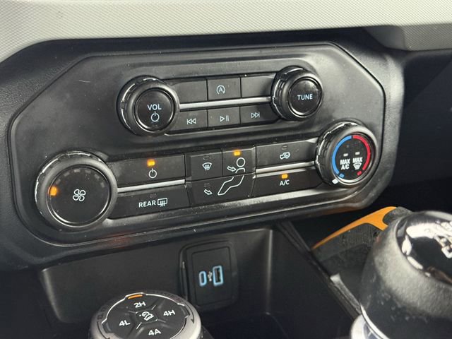 Used 2021 Ford Bronco Badlands image 19