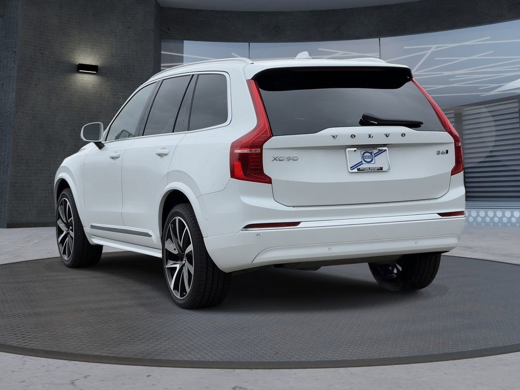 Used 2023 Volvo XC90 B6 Plus w/ Protection Package AWD/4WD image 3