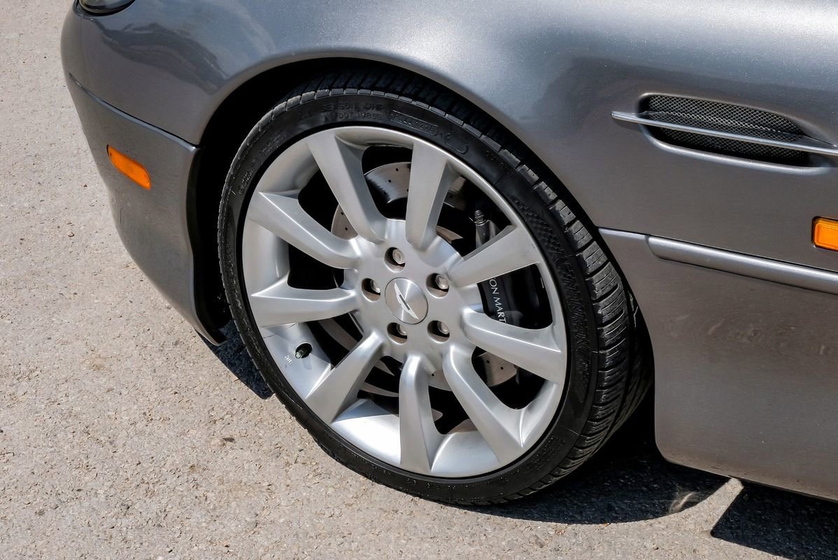 Used 2002 Aston Martin DB7 Vantage image 53
