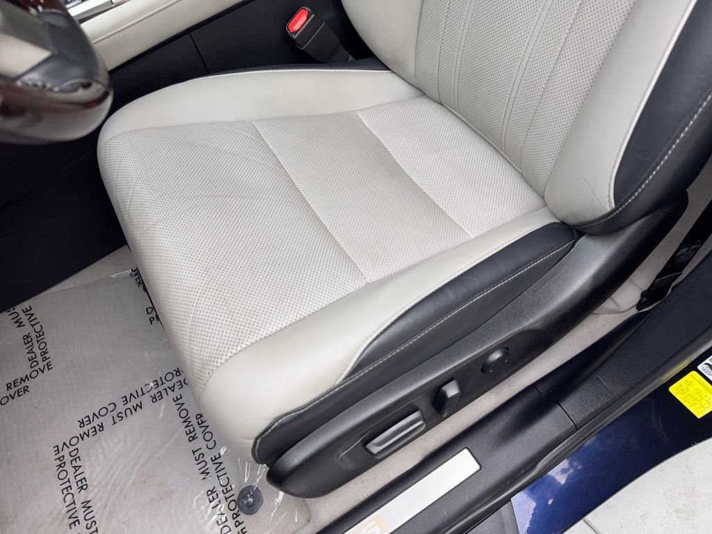 Used 2017 Lexus RX 350 FWD w/ Premium Package image 27