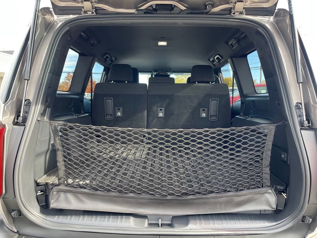 Used 2025 Toyota Land Cruiser image 23