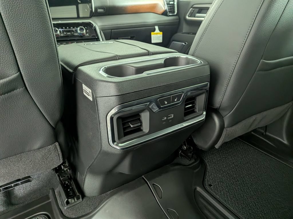 New 2026 GMC Sierra 2500 Denali w/ Denali Reserve Package AWD/4WD image 34