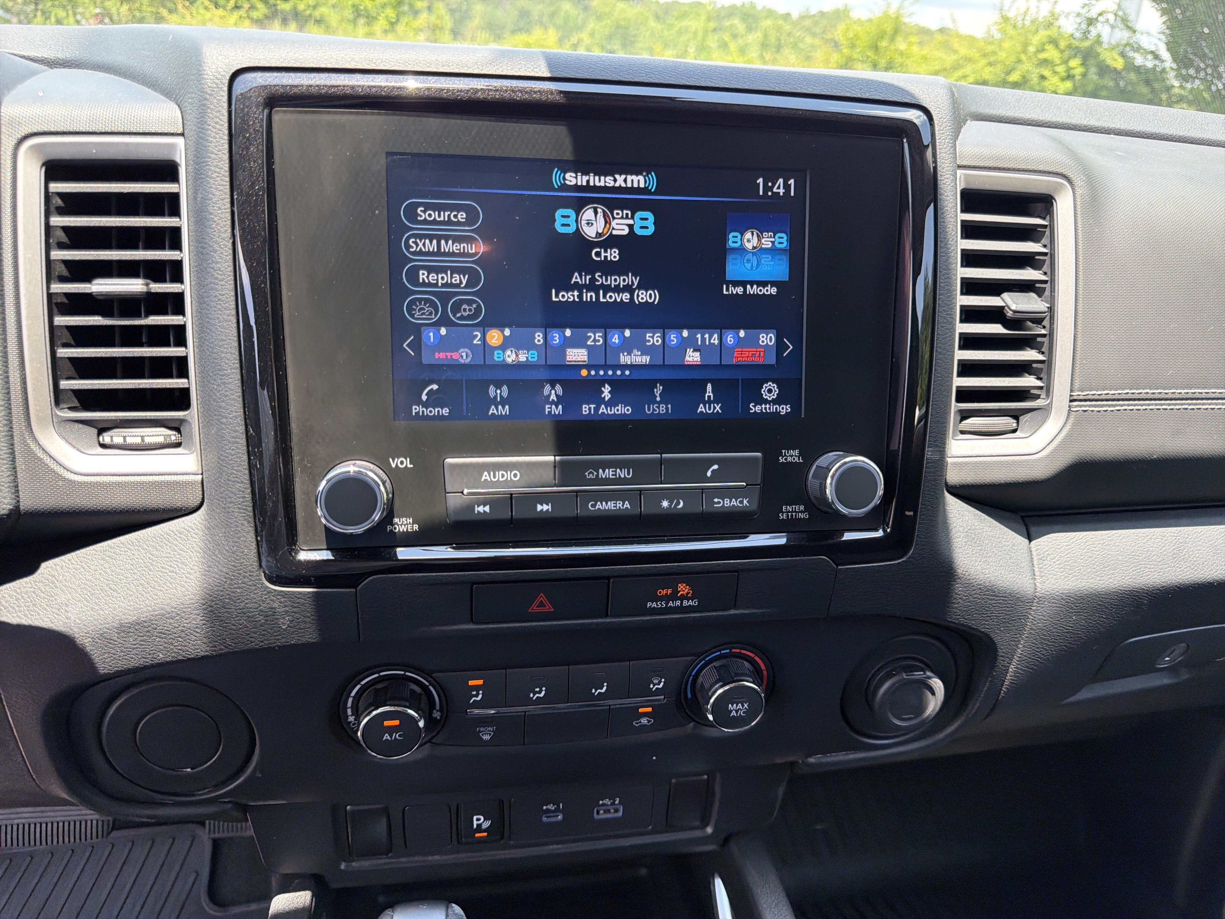 Used 2022 Nissan Frontier SV w/ Technology Package RWD image 25