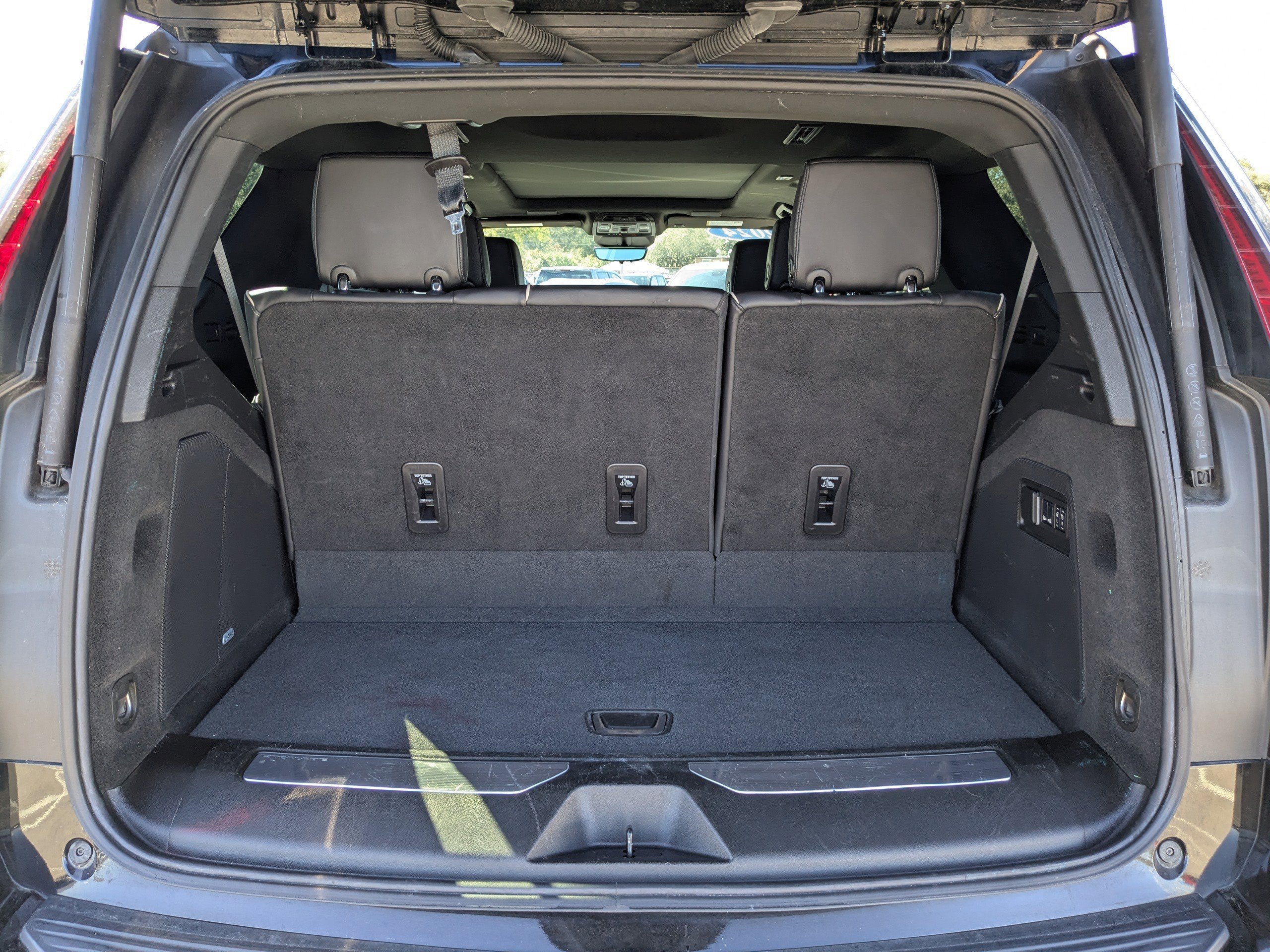 Used 2024 Cadillac Escalade Sport image 12