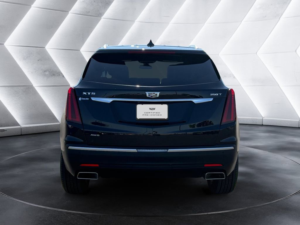 Certified 2023 Cadillac XT5 Luxury w/ LPO, Floor Liner Package AWD/4WD image 4