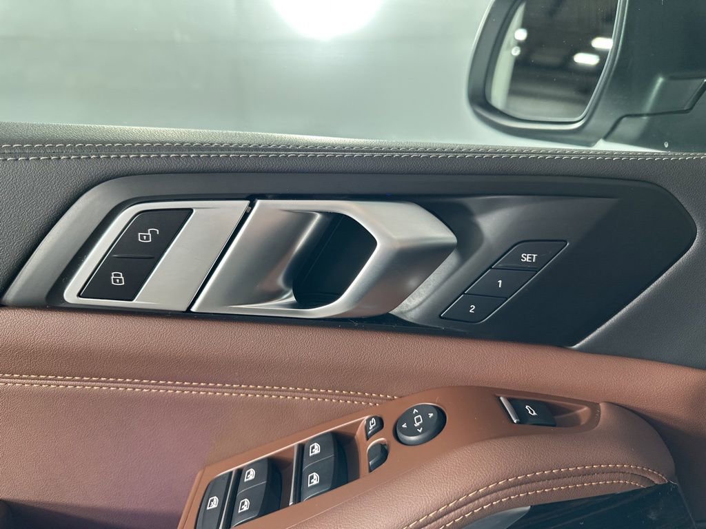 Certified 2024 BMW X5 xDrive40i w/ Premium Package image 10