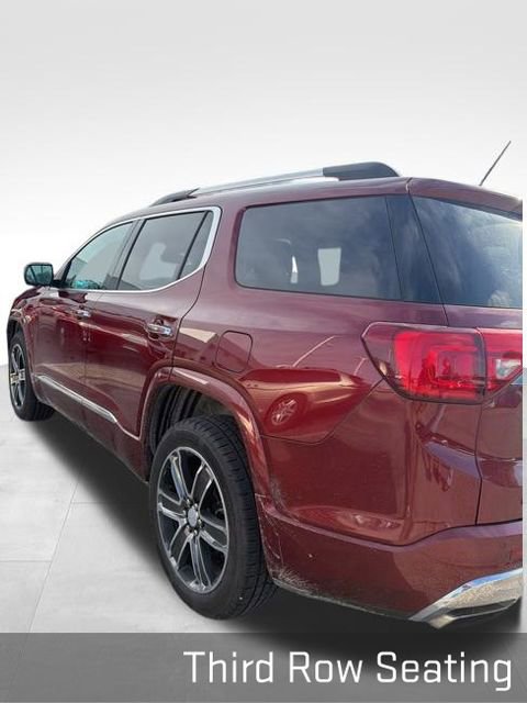 Used 2018 GMC Acadia Denali w/ Technology Package FWD image 9