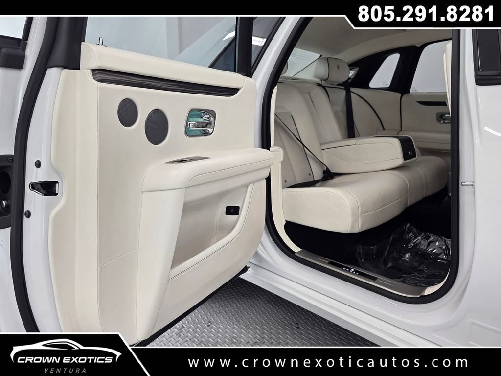 Used 2021 Rolls-Royce Ghost AWD/4WD image 24