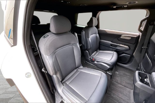 Used 2027 Kia Telluride S FWD image 17