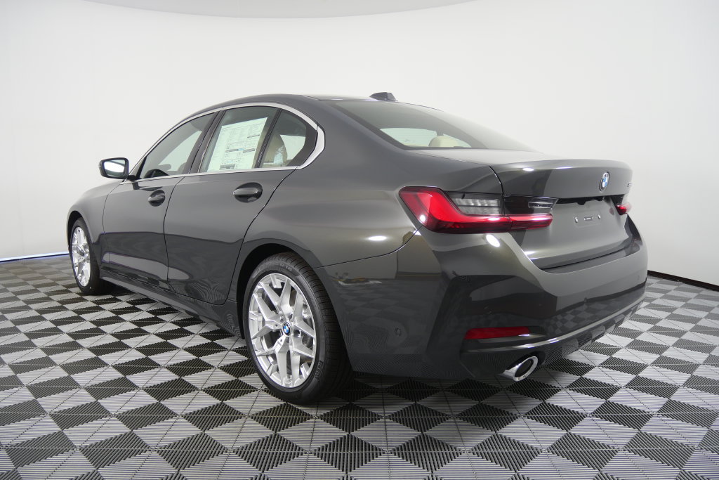 New 2026 BMW 330i Sedan w/ Premium Package RWD image 6