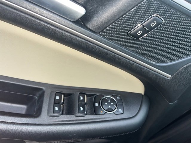 Used 2024 Ford Edge SEL image 20