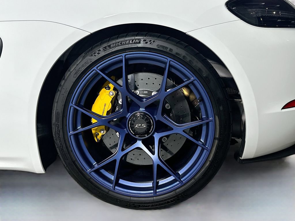Used 2025 Porsche 718 Cayman GT4 RS image 29