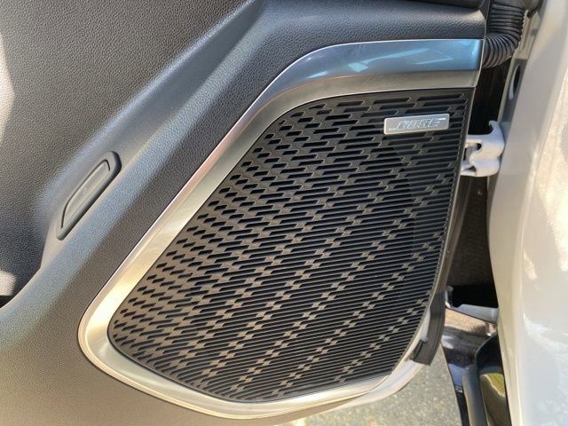 Used 2025 Buick Enclave Sport Touring image 29