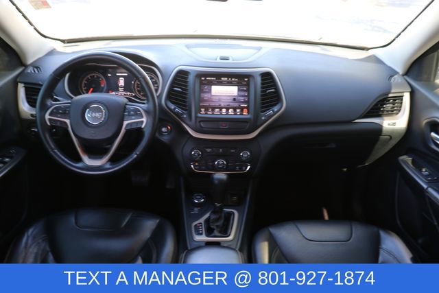 Used 2016 Jeep Cherokee Limited image 16