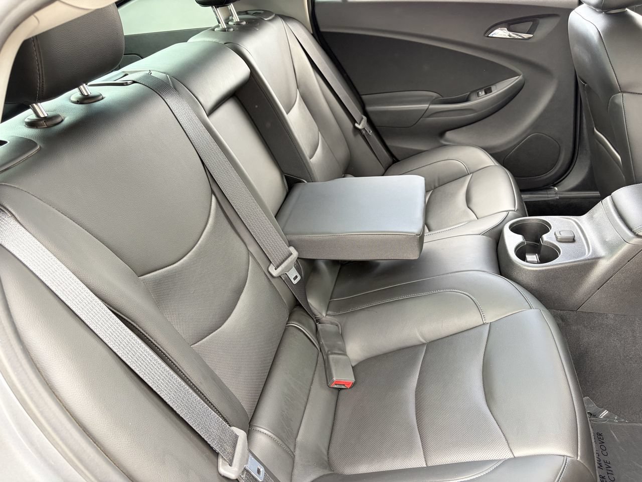 Used 2018 Chevrolet Volt LT w/ LT Driver Confidence Package FWD image 13