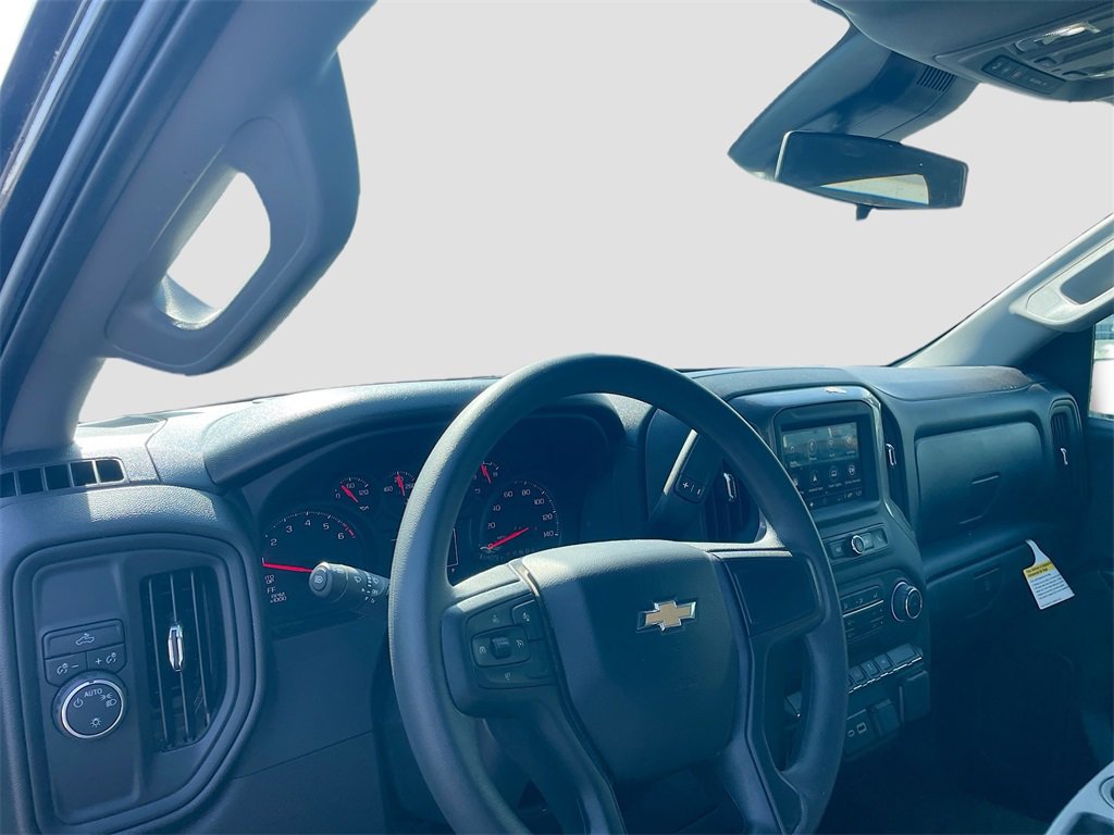 Used 2025 Chevrolet Silverado 1500 Custom image 11