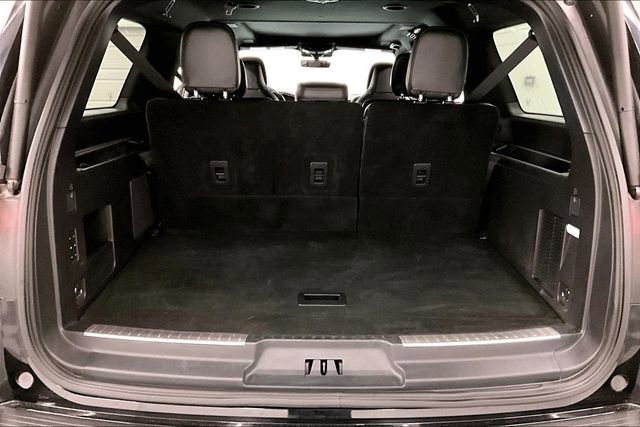 Used 2023 Lincoln Navigator L Reserve w/ Equipment Group 201A AWD/4WD image 41
