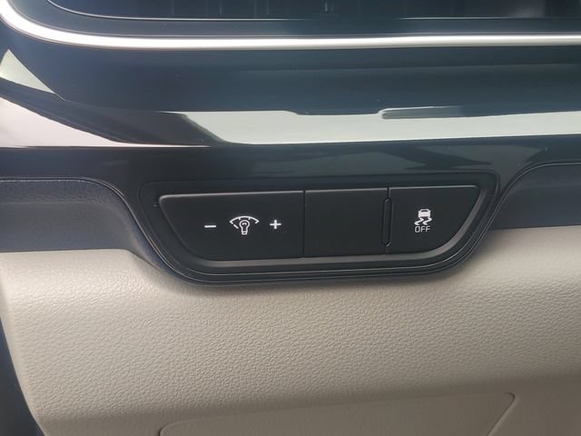 Certified 2025 Kia Carnival SX Prestige FWD image 24