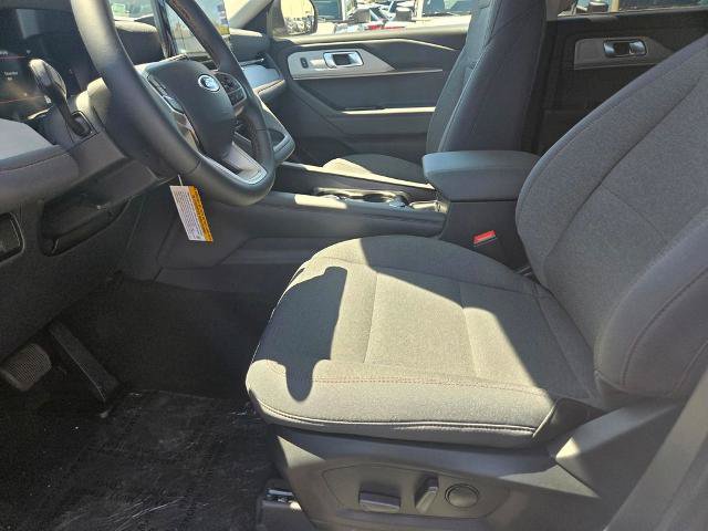 New 2026 Ford Explorer Active RWD image 34