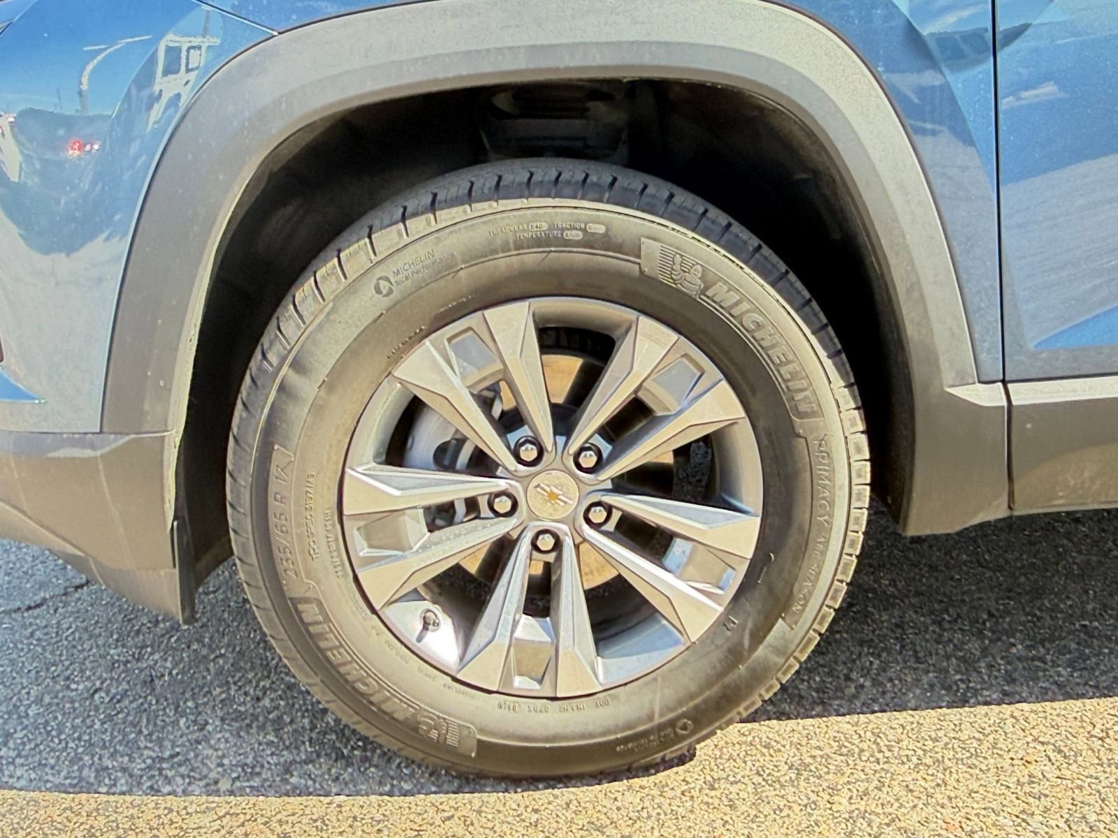 Used 2025 Chevrolet Equinox LT image 29