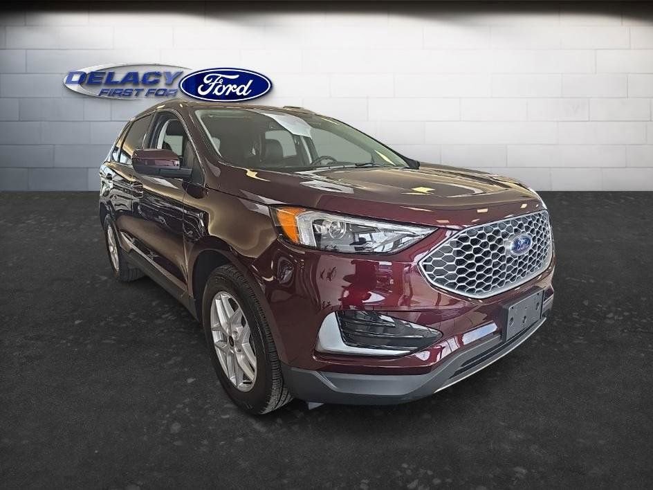 Used 2023 Ford Edge SEL AWD/4WD image 10