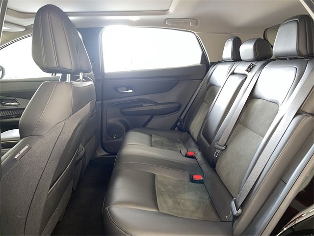 Certified 2024 Nissan Ariya FWD image 17