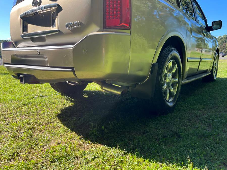 Used 2004 INFINITI QX56 4WD w/ Smart Vision Pkg image 5