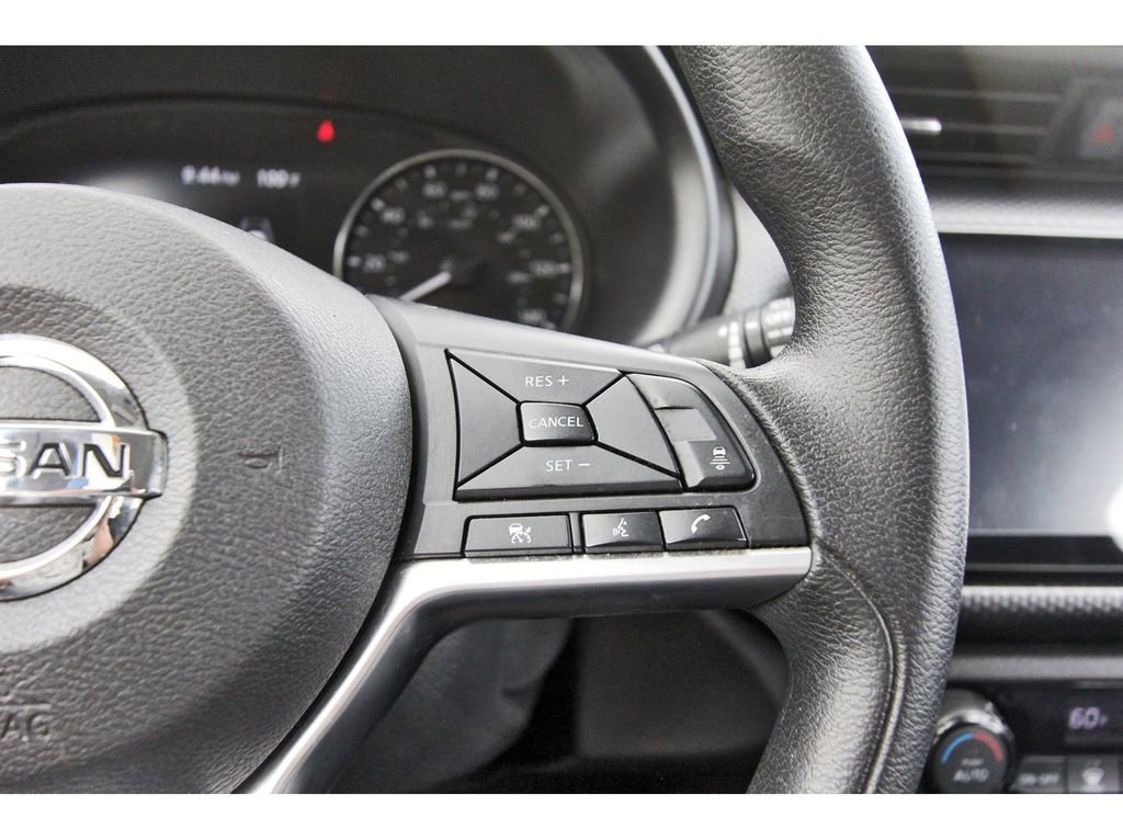 Used 2021 Nissan Kicks SV FWD image 19