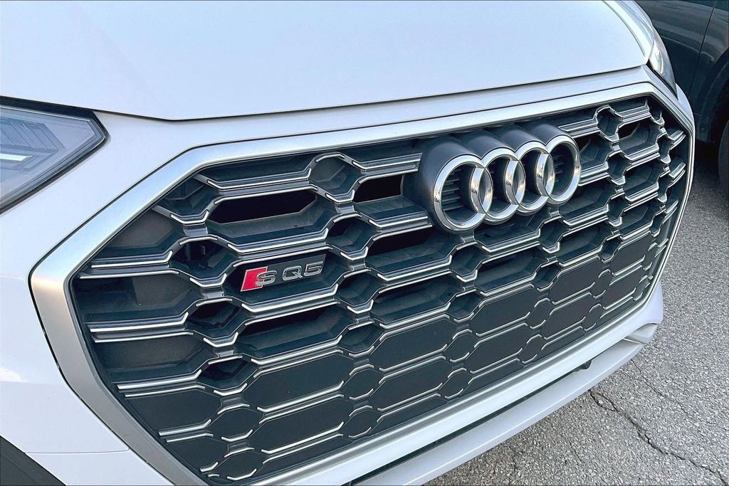 Used 2022 Audi SQ5 Premium w/ Convenience Package AWD/4WD image 33