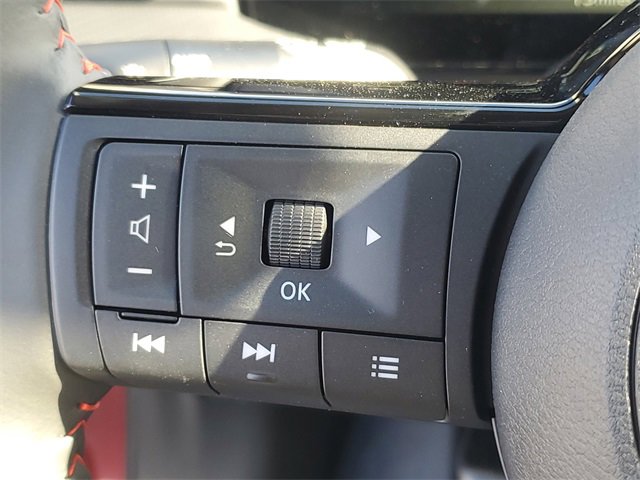 New 2026 Nissan Kicks SR image 12