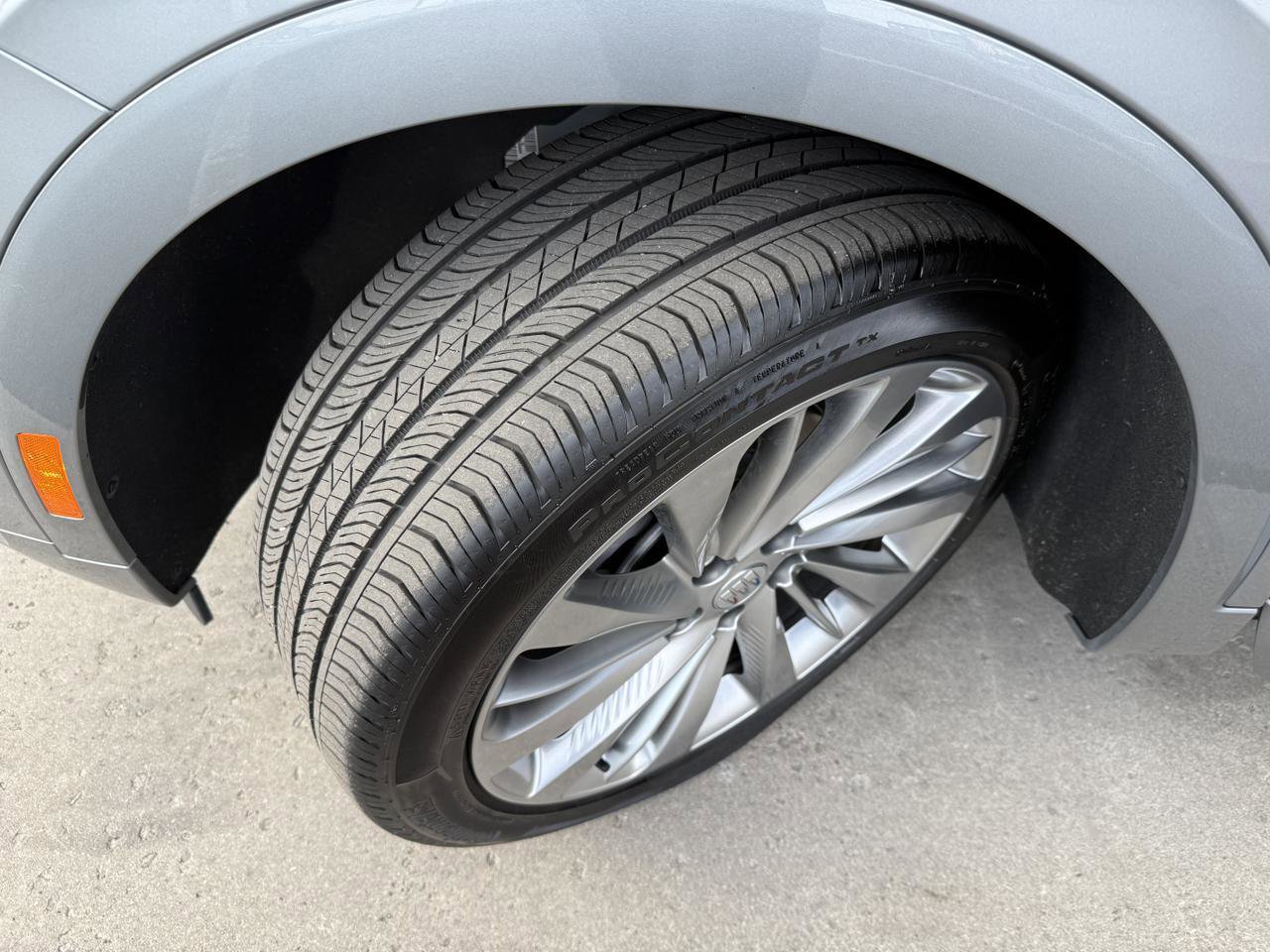 Used 2024 Buick Envision Avenir AWD/4WD image 57