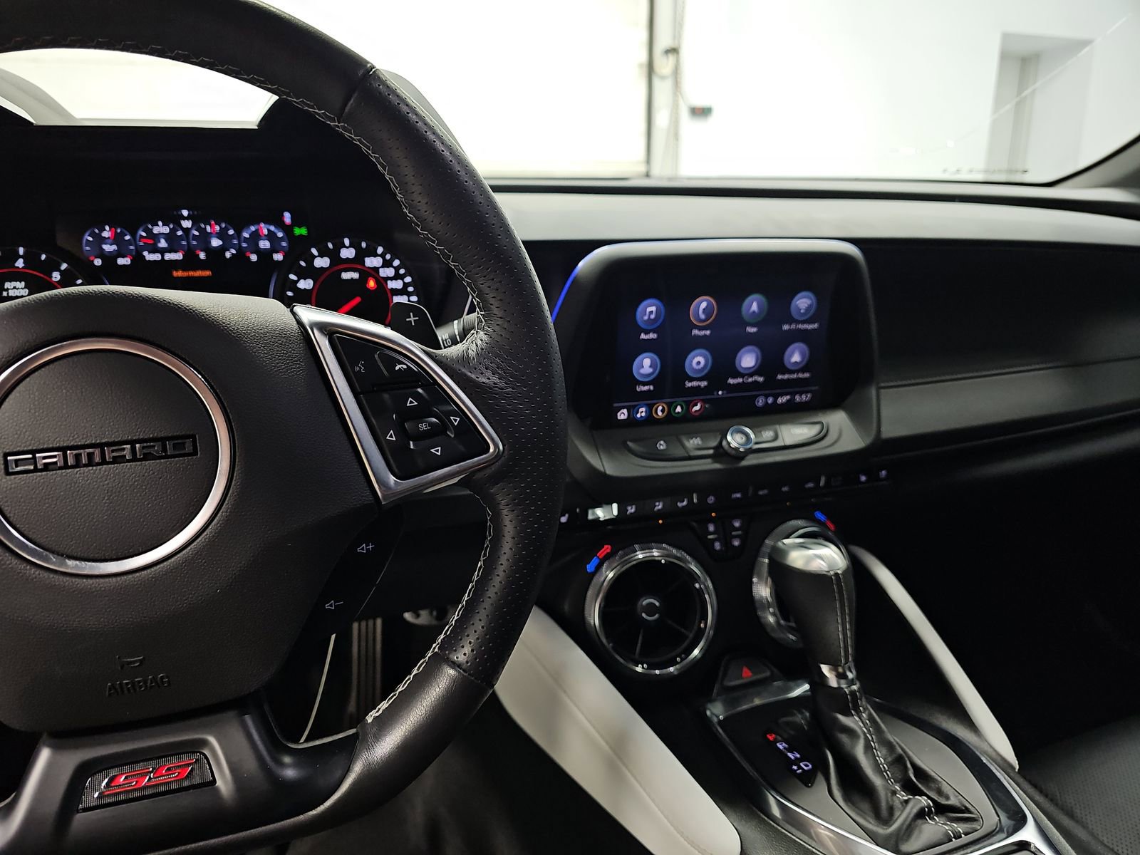 Used 2023 Chevrolet Camaro SS RWD image 12