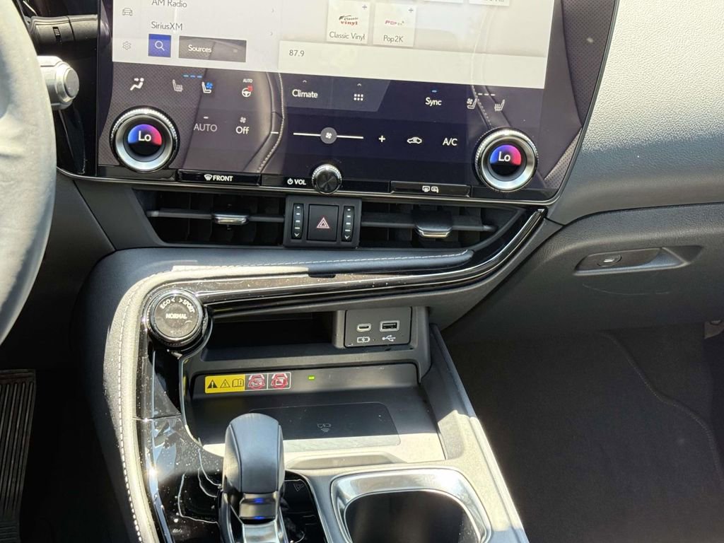 Used 2023 Lexus NX 350 AWD image 18