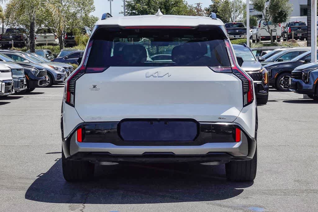 Certified 2024 Kia EV9 GT-Line AWD/4WD image 5