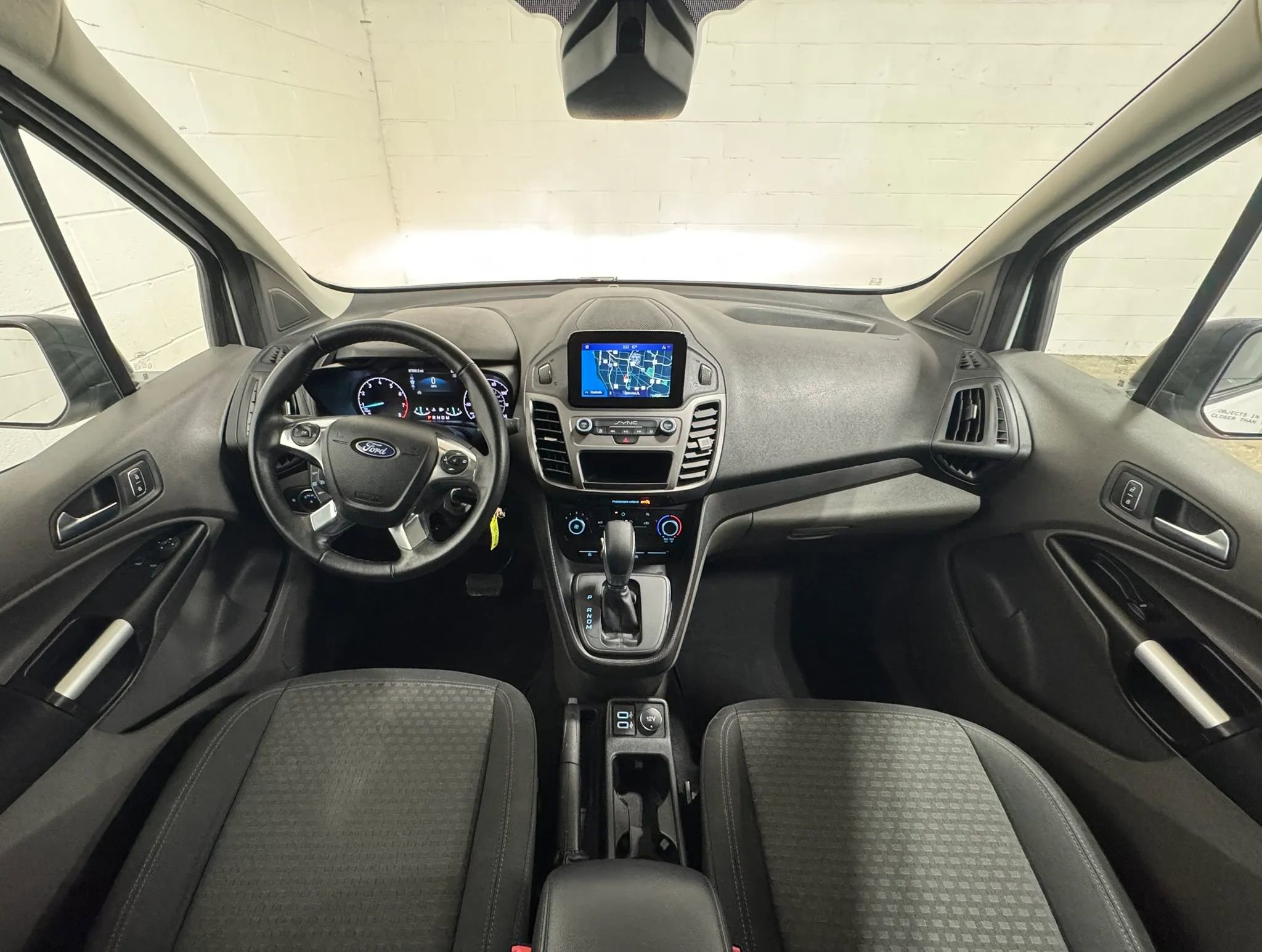 Used 2019 Ford Transit Connect XLT image 11