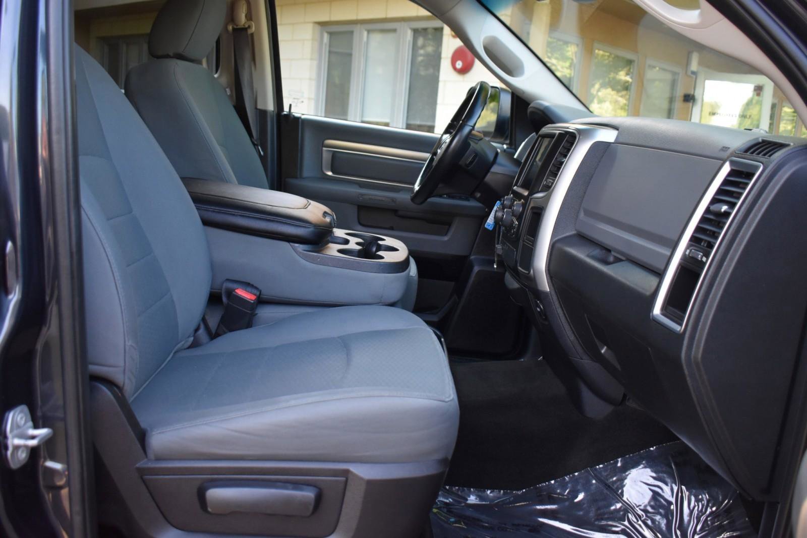 Used 2016 RAM 1500 Outdoorsman image 43