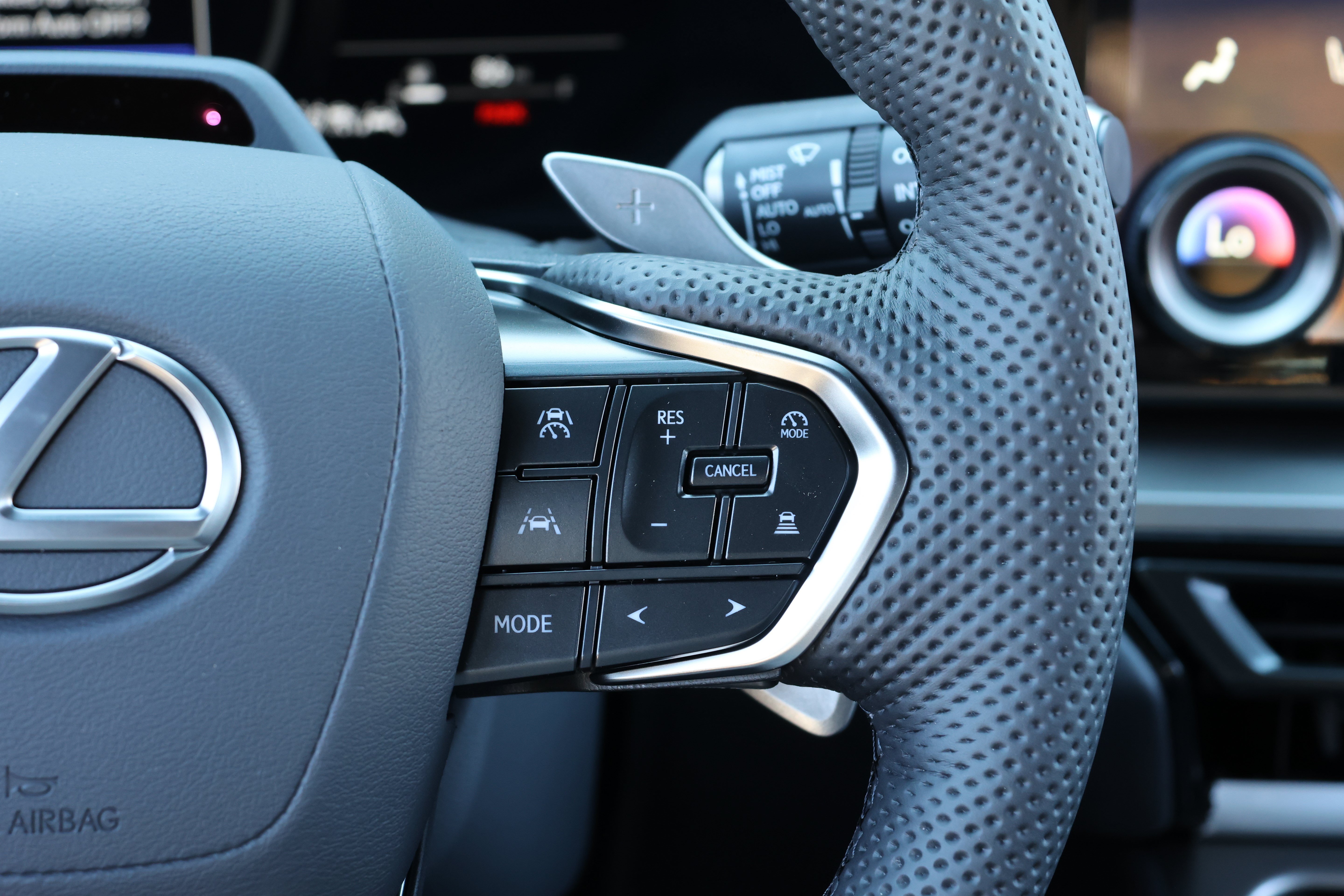 New 2026 Lexus TX 500h AWD image 29