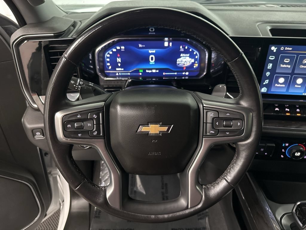 Used 2023 Chevrolet Silverado 1500 LTZ AWD/4WD image 14