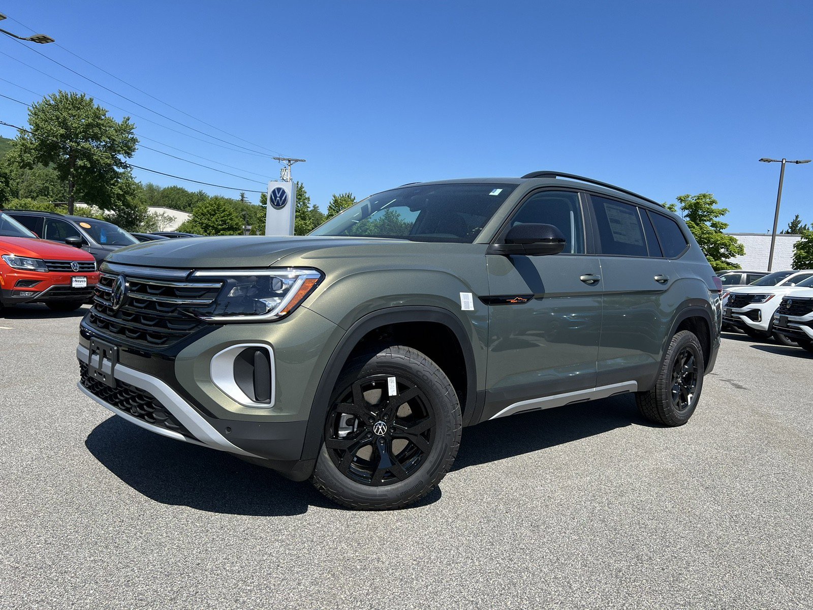 Used 2024 Volkswagen Atlas Peak Edition SE