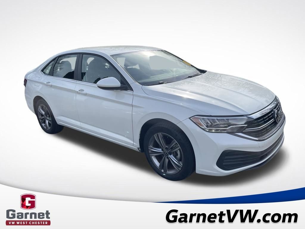 Used 2023 Volkswagen Jetta SE image 8