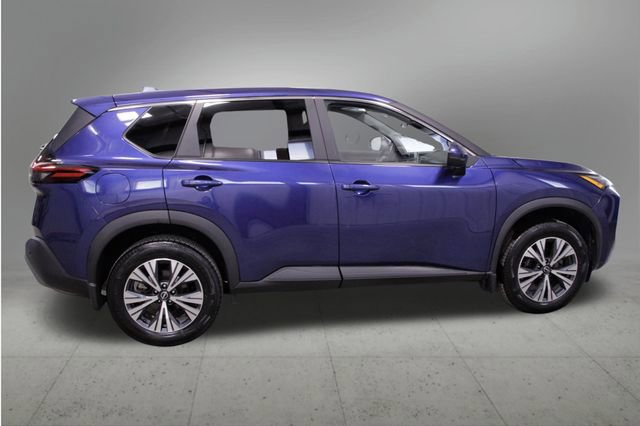 Used 2023 Nissan Rogue SV image 6