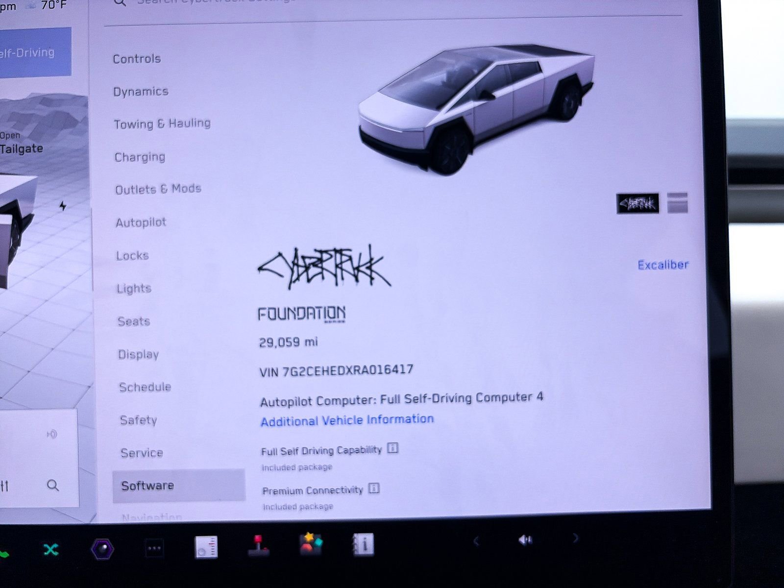 Used 2024 Tesla Cybertruck AWD Crew Cab image 24