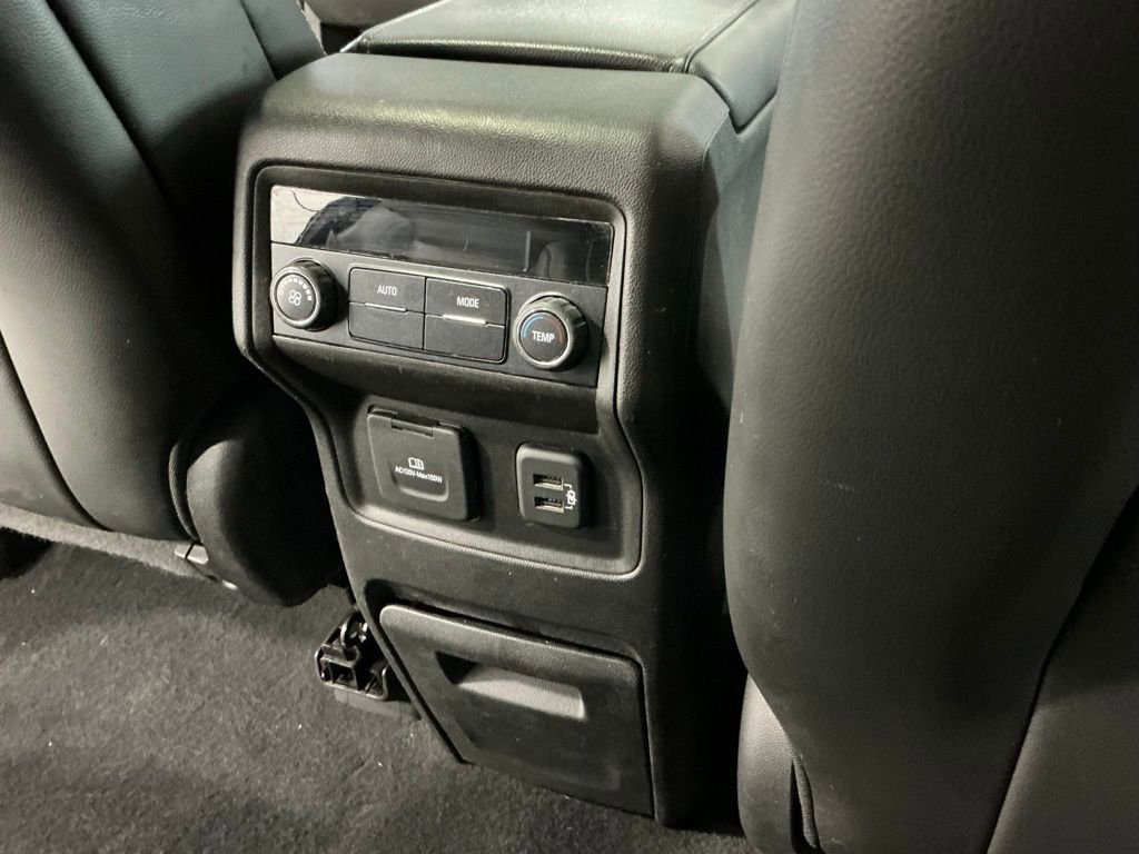 Used 2019 GMC Acadia SLT w/ LPO, Floor Liner Package FWD image 16