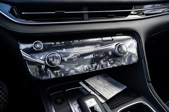 New 2026 INFINITI QX60 Sport w/ Dark Cargo Package image 21