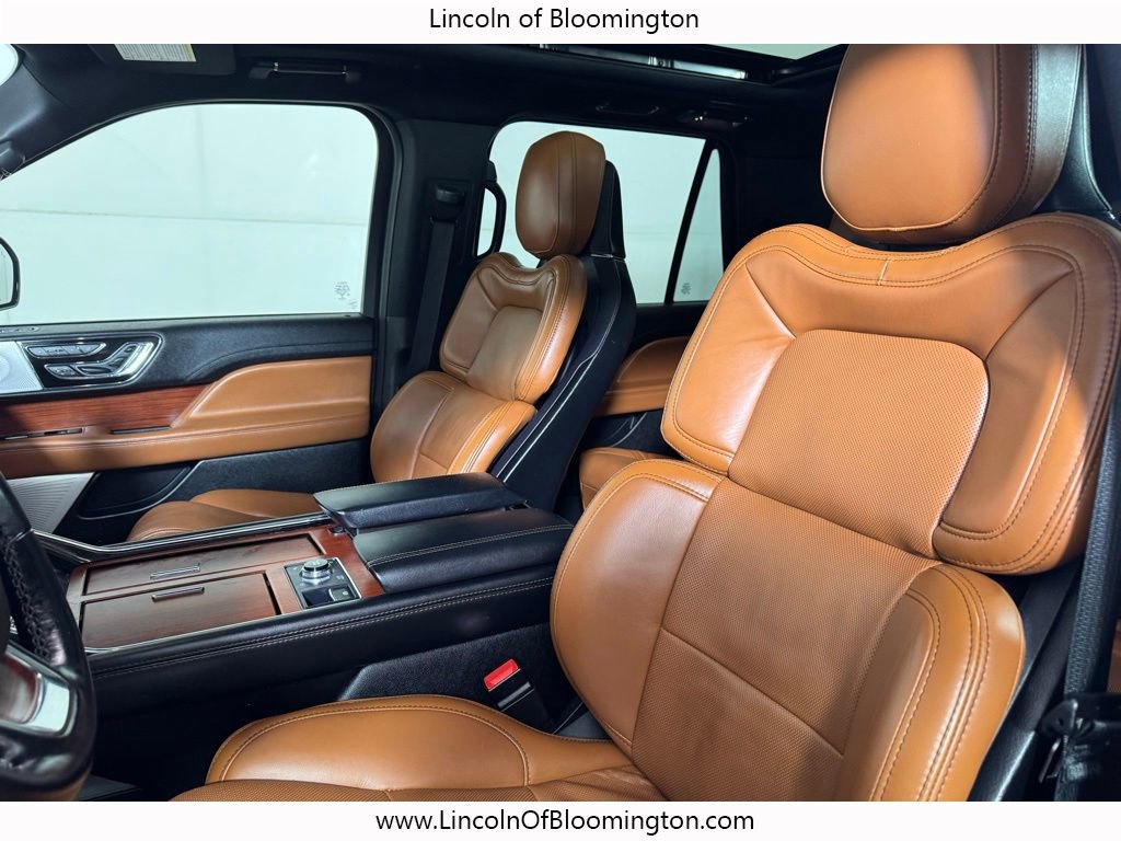 Used 2021 Lincoln Navigator L Reserve w/ Luxury Package image 25