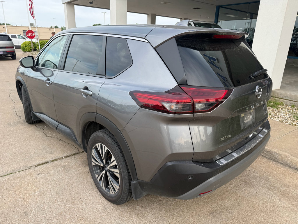 Used 2023 Nissan Rogue SV FWD image 8